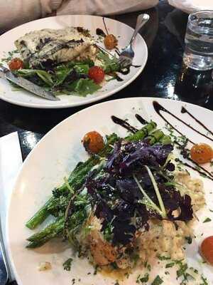 Hangout On 20 Preston