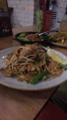 P'nut Street Noodles