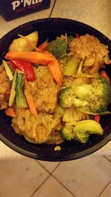 P'nut Street Noodles