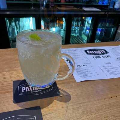 Patriot's Sports Bar