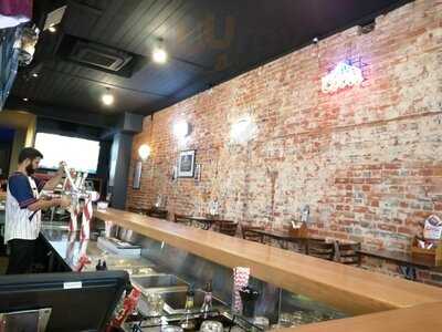 Patriot's Sports Bar