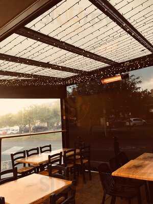 Skara Greek Street Food Semaphore