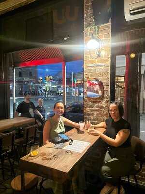 Bloodhound Corner Bar & Kitchen