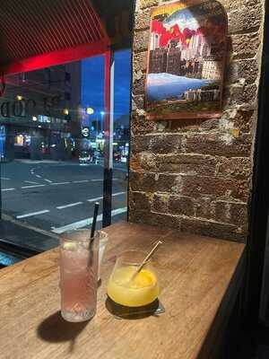 Bloodhound Corner Bar & Kitchen