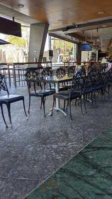 Pig 'n' Whistle King George Square