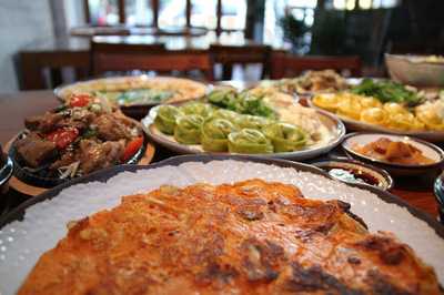 The Bite Bar & Bistro