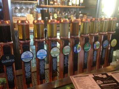 Down Under Bar & Grill