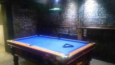 Down Under Bar & Grill