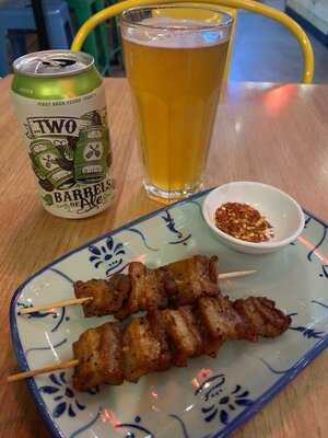 Five Feet Street Eats