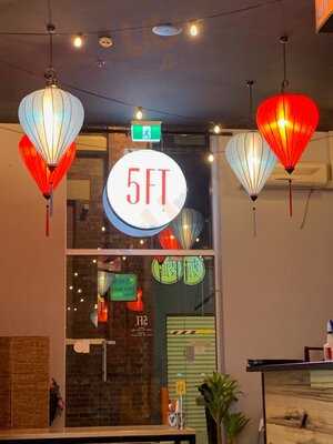 Five Feet Street Eats