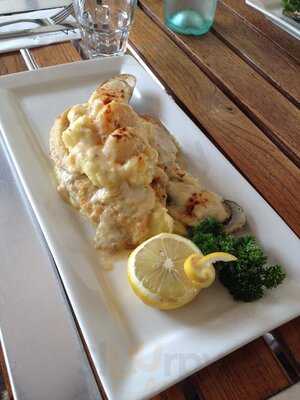 Montagues At Riverside