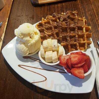 Max Brenner