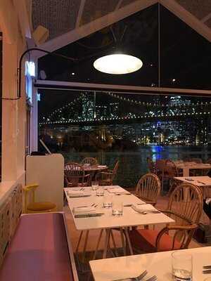 Arc Dining And Wine Bar