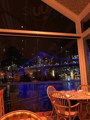 Arc Dining And Wine Bar