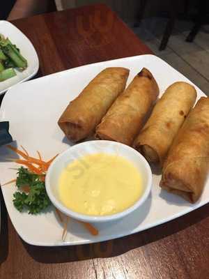 Dumpling Republic Wintergarden