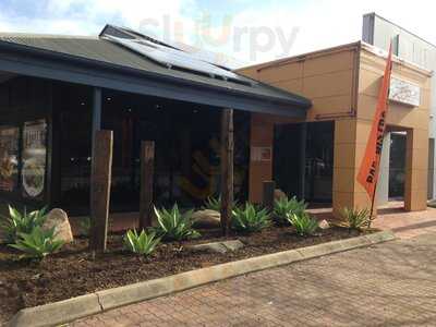 Seven 22 (eagles Bar And Bistro)