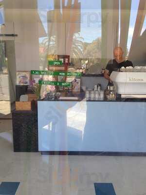 Lampshade Coffee Lounge