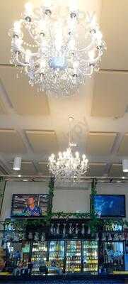 Chandelier Bar & Grill