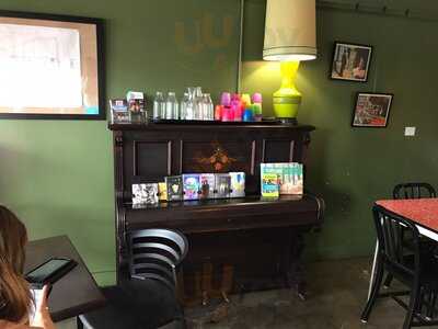 Hansell & Gretel Espresso And Breakfast Bar