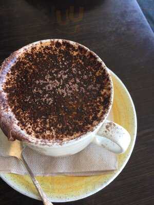 Hansell & Gretel Espresso And Breakfast Bar