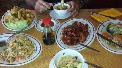 New Canton Restaurant