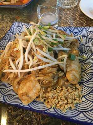 Phuket Thai Restaurant Browns Plains