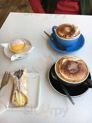 Urban Lights Woodoven Pizzeria