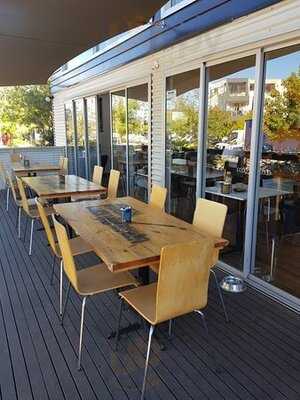 Urban Lights Woodoven Pizzeria