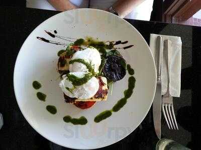 Ave Cucina And Coffee Bar