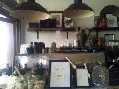 Ave Cucina And Coffee Bar