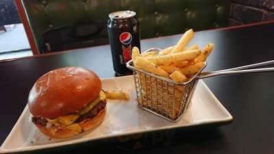 Burger Urge George St