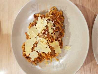 Helena Cafe & Restaurant