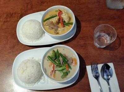 Red Chilli Thai Resturant