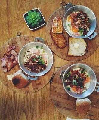 Chili Coco Thai Kitchen And Cafe