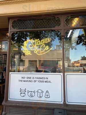 Staazi & Co - The Greek Vegan Project