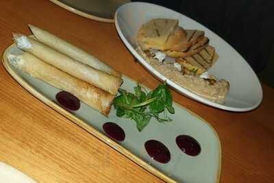 One Fifty Ascot Bar & Eatery