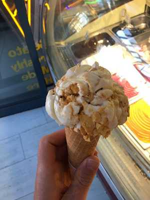 Fro Yo And Bubble Tea