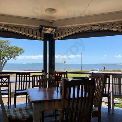 Cooper's Cafe & Catering