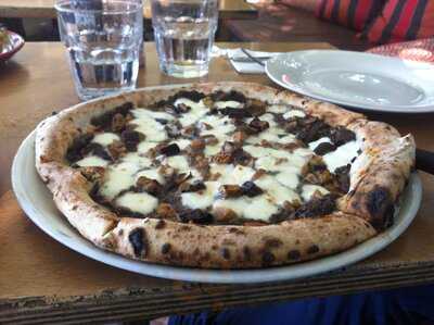 Saint Lucy Caffe E Cucina