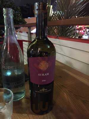 Toncini Modern Italian