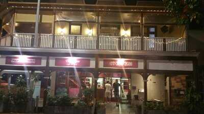 Thai Rose Cafe And Bar