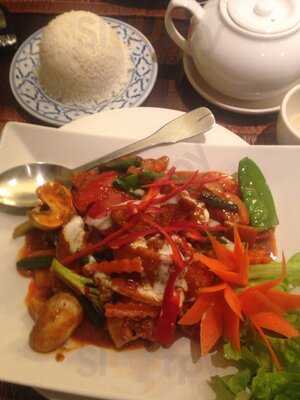 Thai Rose Cafe And Bar