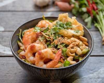 P'nut Street Noodles