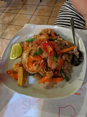 P'nut Street Noodles