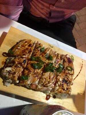 Tsuru Sushi Cafe Ashgrove