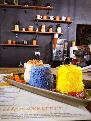 Kim Hoa Vietnamese Restaurant