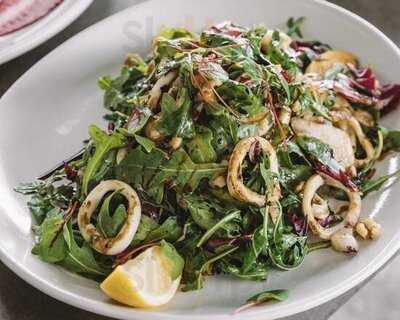 Vito's Cucina & Bar Ascot