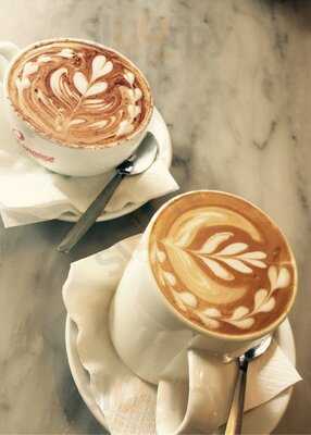 Stefani's On Latrobe