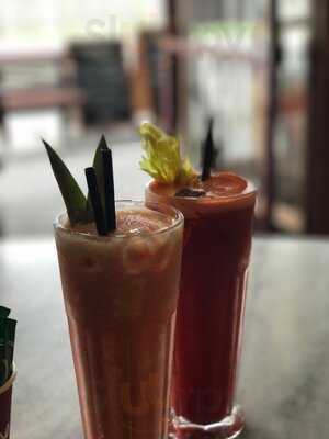 Stefani's On Latrobe