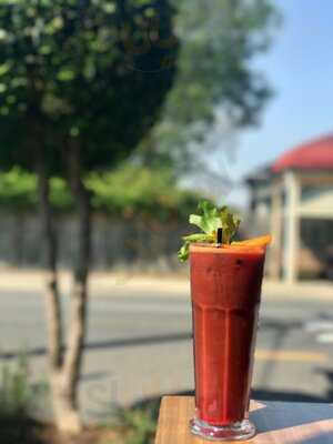 Stefani's On Latrobe